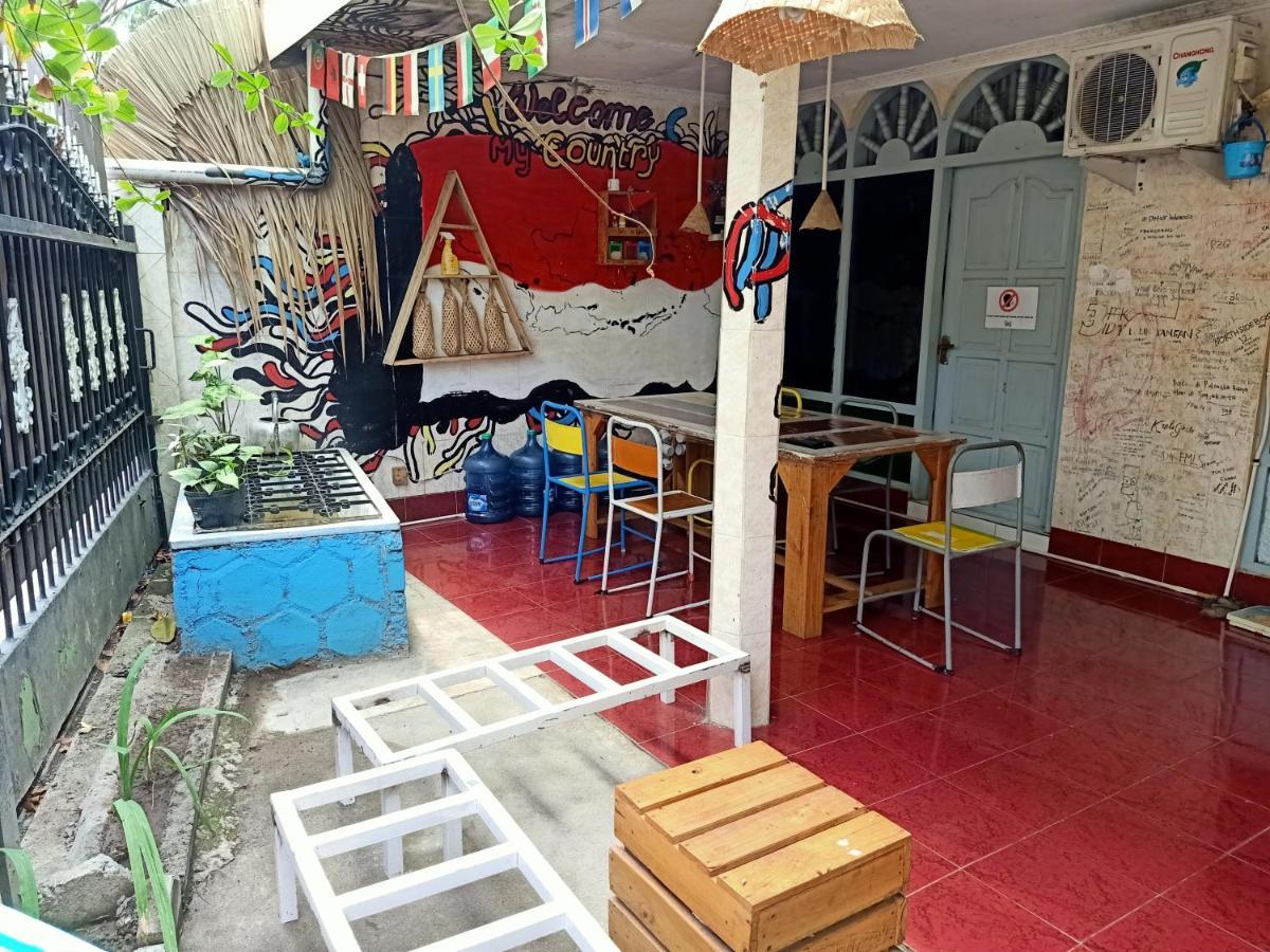 Deoplet Homestay & Gallery Yogyakarta Dış mekan fotoğraf